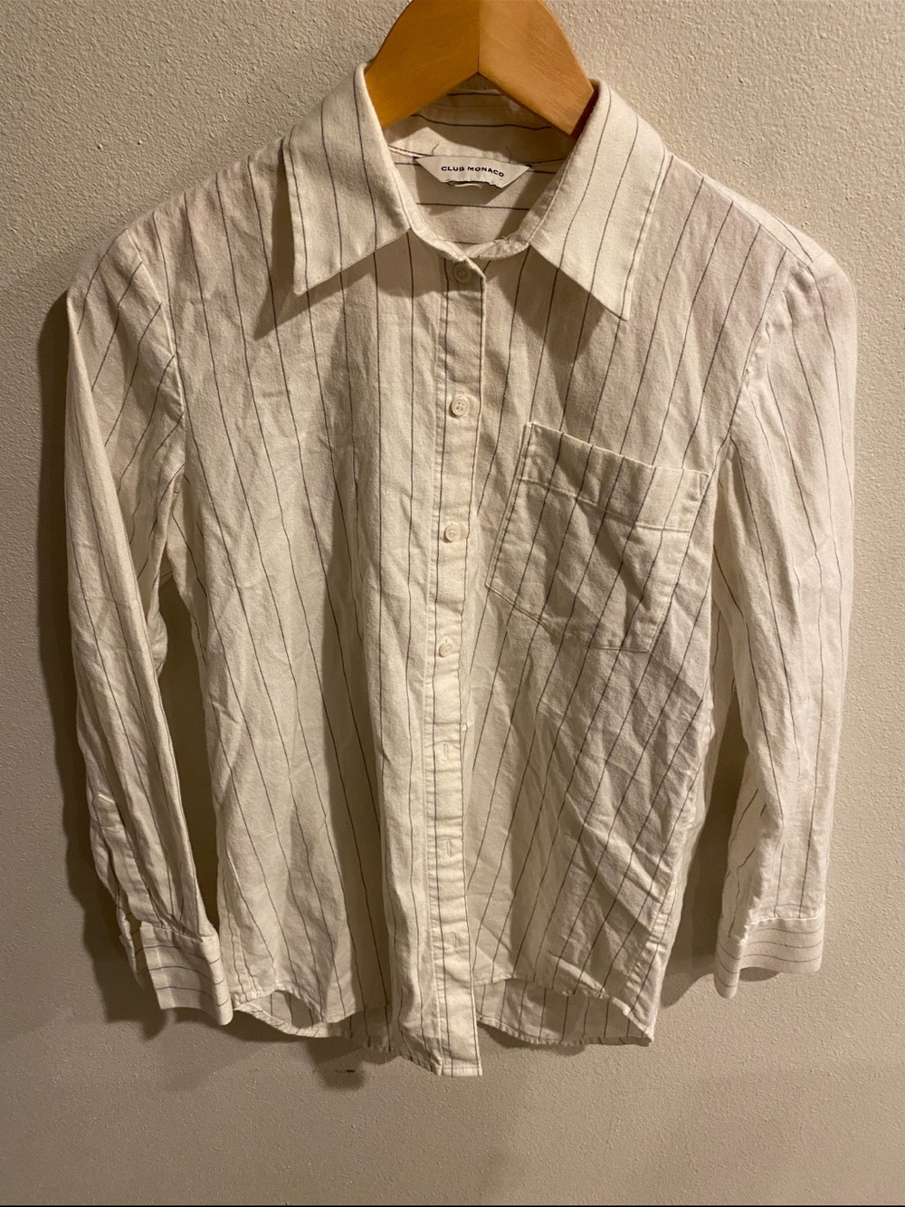 Club Monaco Cream Button-Down Shirt With Thin Gray Stripes Size XS